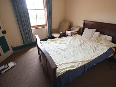 Picture 10